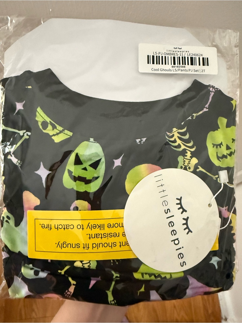 NWT Little Sleepies Black Halloween Pumpkin & Skeleton PJ Set with Glowing neon